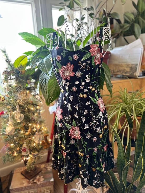 Old Navy Floral print sundress - Picture 1 of 4